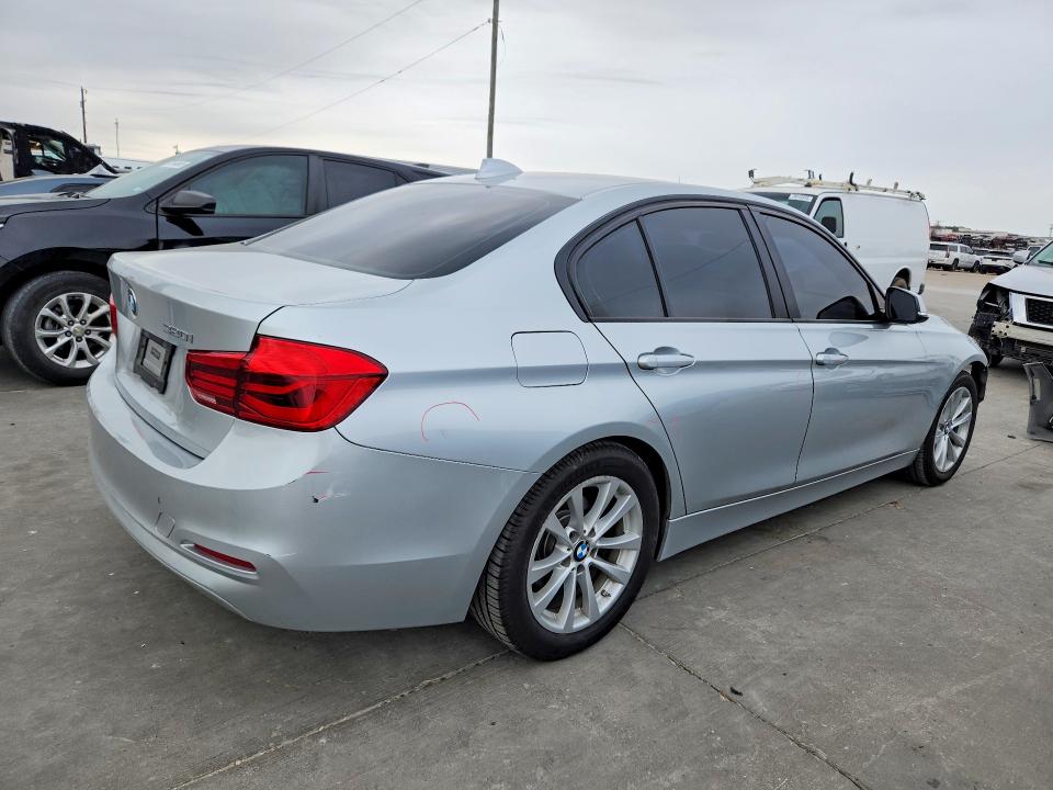 Photo 3 from auction – 2018 BMW 320 with VIN WBA8A9C54JAH14446