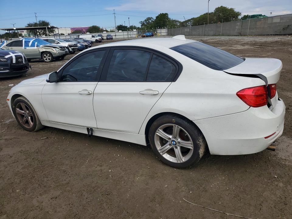 Photo 2 from auction – 2015 BMW 320 with VIN WBA3B1C50FK137874