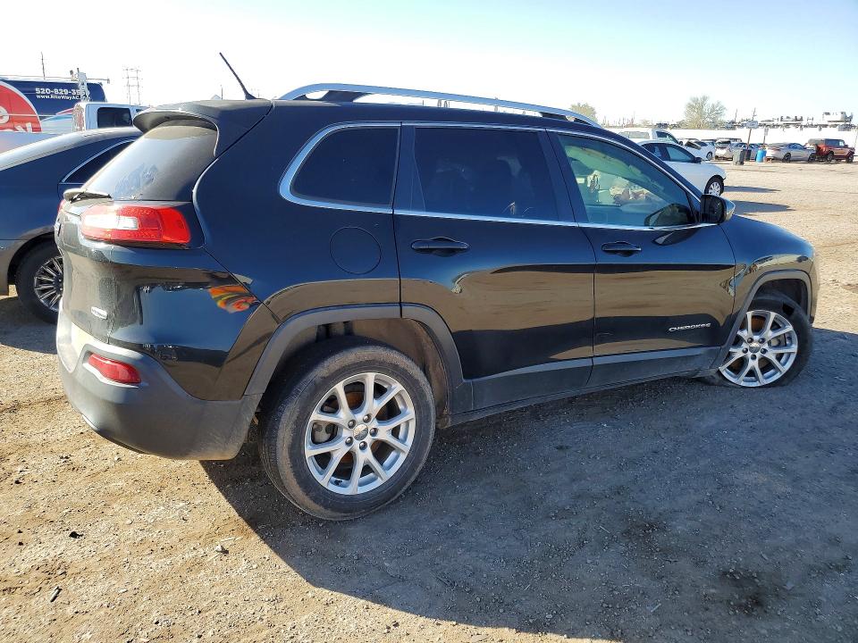 Photo 3 from auction – 2016 JEEP CHEROKEE with VIN 1C4PJLCB1GW201343