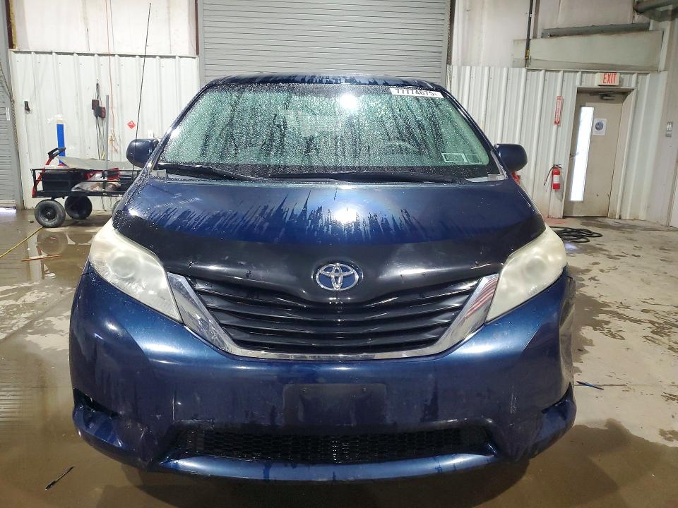 Photo 5 from auction – 2012 TOYOTA SIENNA LE with VIN 5TDJK3DC0CS044344