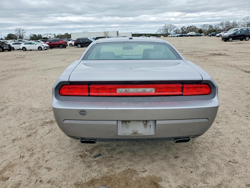 Photo 6 from auction – 2013 DODGE CHALLENGER with VIN 2C3CDYAG5DH682004