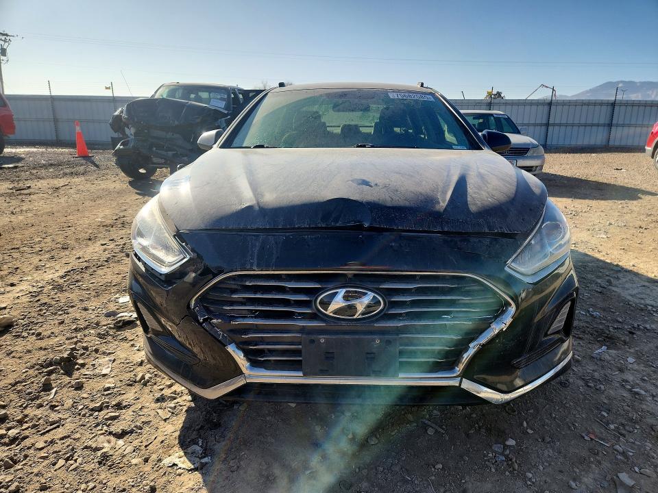 Photo 5 from auction – 2018 HYUNDAI SONATA SE with VIN 5NPE24AF5JH601189