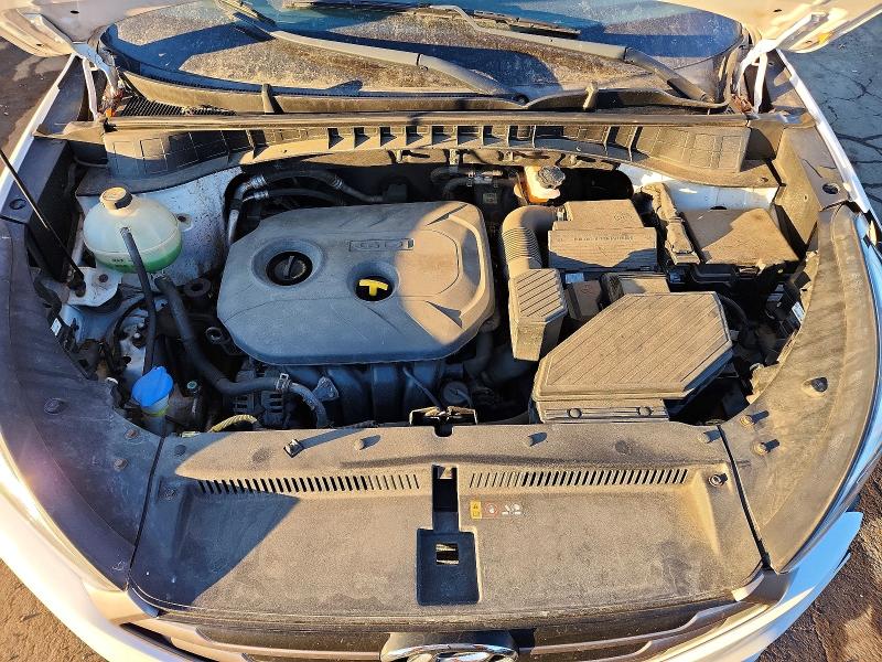 Photo 12 from auction – 2016 HYUNDAI TUCSON LIM with VIN KM8J3CA48GU112672