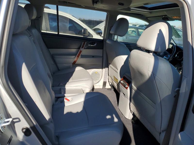 Photo 10 from auction – 2011 TOYOTA HIGHLANDER HYBRID with VIN JTEDC3EH1B2002951