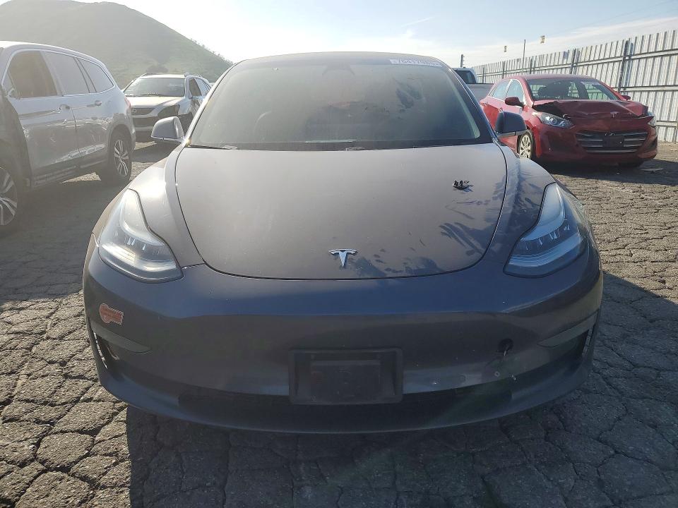Photo 5 from auction – 2020 TESLA MODEL 3 with VIN 5YJ3E1EB7LF664087