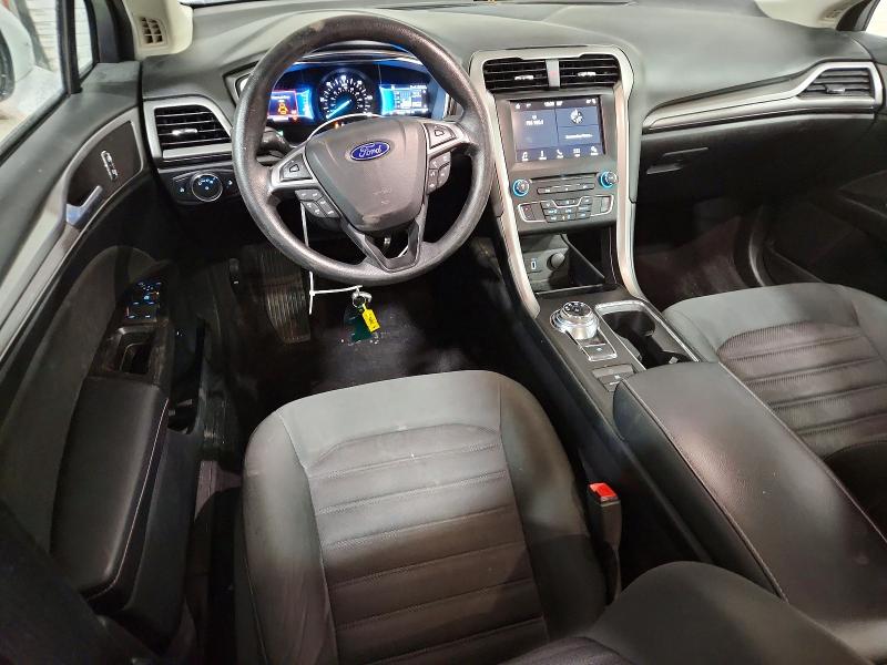 Foto 8 de la subasta – 2017 FORD FUSION SE con VIN 3FA6P0LU4HR296856