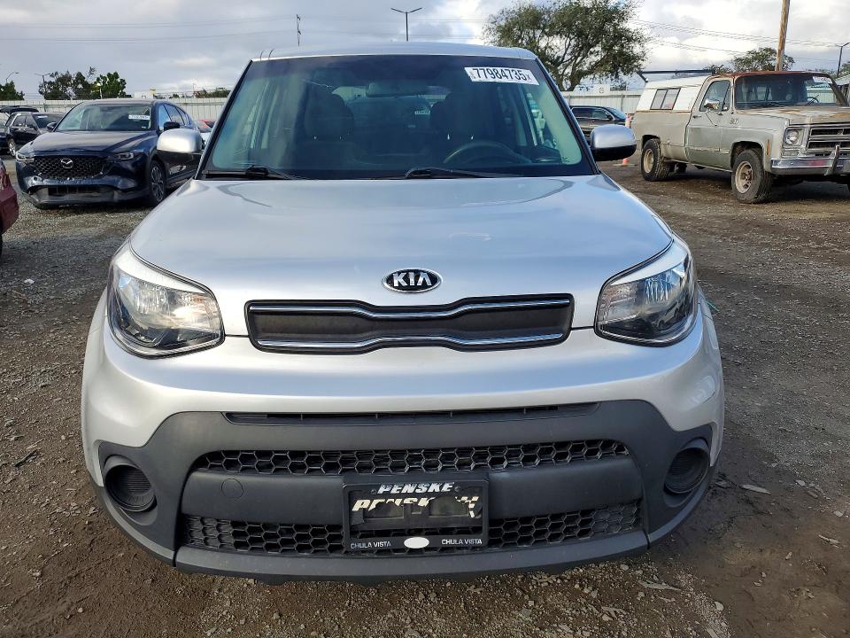 Photo 5 from auction – 2018 KIA SOUL with VIN KNDJN2A28J7596016