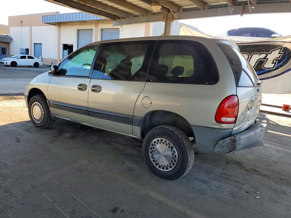 Photo 2 from auction – 2000 DODGE CARAVAN SE with VIN 1B4GP45R6YB583292
