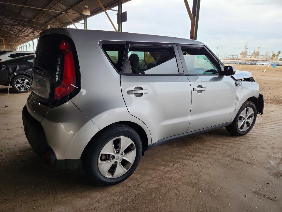 Photo 3 from auction – 2015 KIA SOUL with VIN KNDJN2A21F7772251