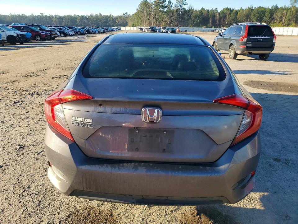 Photo 6 from auction – 2016 HONDA CIVIC with VIN 2HGFC2F50GH528757