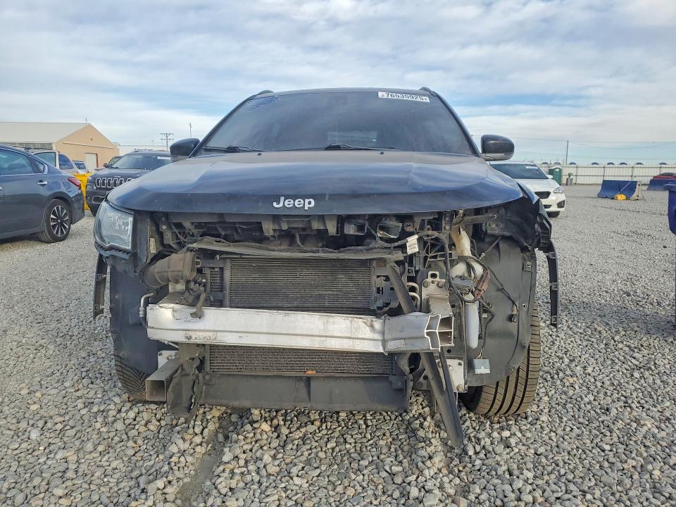 Photo 5 from auction – 2018 JEEP COMPASS with VIN 3C4NJDCB3JT245810