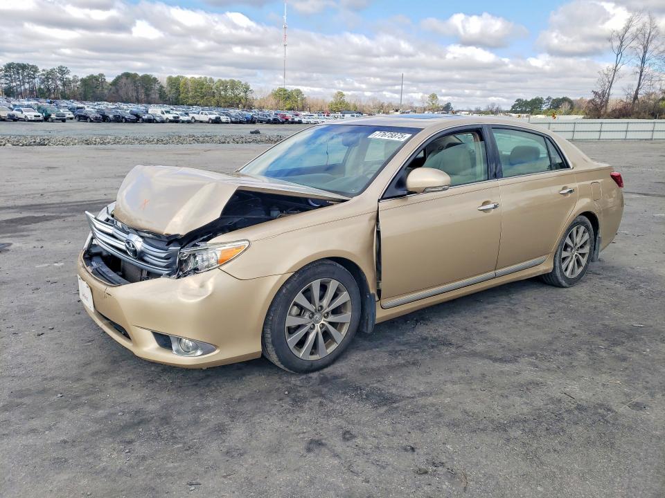 Фото 1 с аукциона – 2012 TOYOTA AVALON с VIN 4T1BK3DB6CU453676