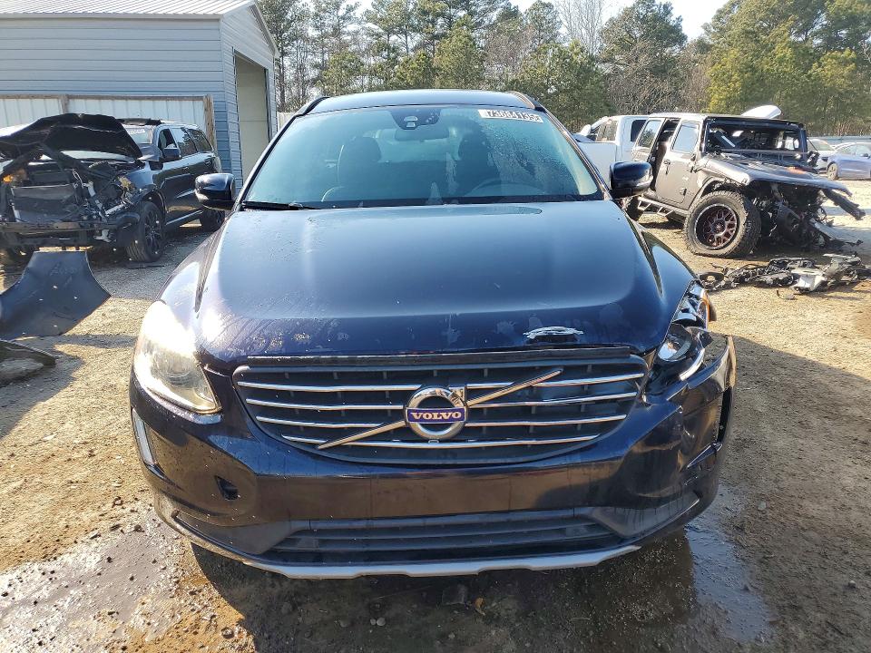Photo 5 from auction – 2017 VOLVO XC60 T5 with VIN YV440MDJ0H2074558