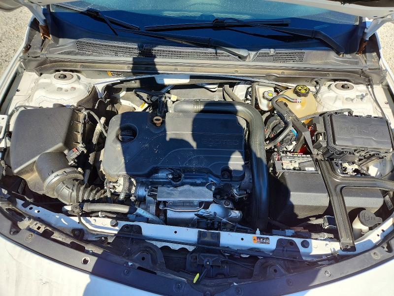 Photo 11 from auction – 2020 CHEVROLET MALIBU with VIN 1G1ZD5ST1LF084940