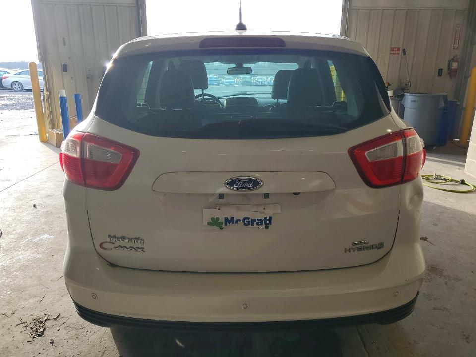 Photo 6 from auction – 2016 FORD C-MAX with VIN 1FADP5BU4GL104600