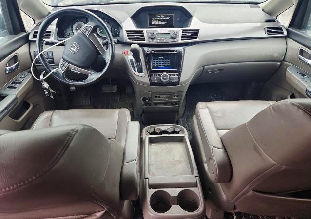 Photo 8 from auction – 2015 HONDA ODYSSEY with VIN 5FNRL5H61FB074560