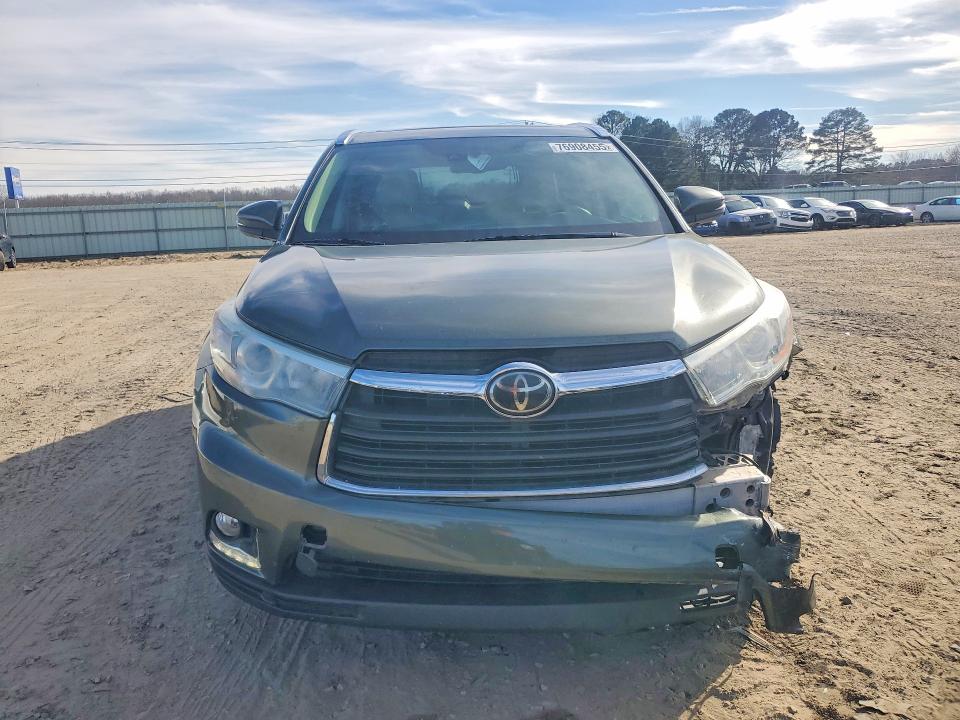 Photo 5 from auction – 2014 TOYOTA HIGHLANDER with VIN 5TDDKRFH8ES013029