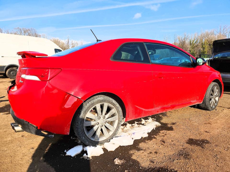 Photo 3 from auction – 2011 KIA FORTE SX with VIN KNAFW6A35B5439511