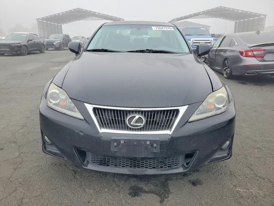 Photo 5 from auction – 2007 LEXUS IS 250 with VIN JTHCK262872013507