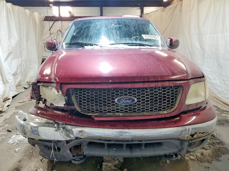 Photo 5 from auction – 2003 FORD F150 with VIN 1FTRX18L13NA13807