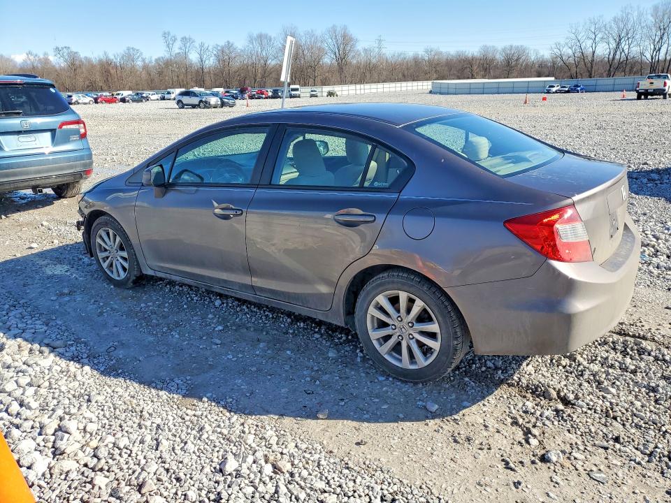 Photo 2 from auction – 2012 HONDA CIVIC with VIN 2HGFB2F86CH607597