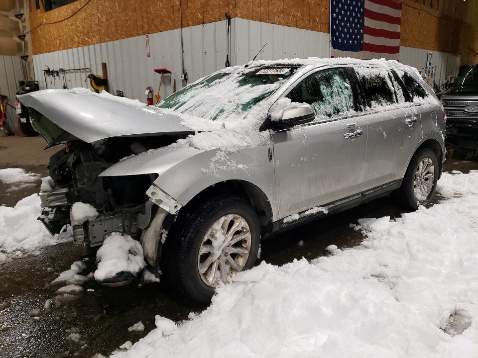 LINCOLN MKX 2013 with VIN 2LMDJ8JKXDBL23330 - Photo from auction