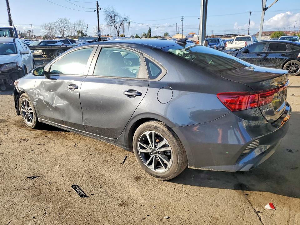 Photo 2 from auction – 2023 KIA FORTE with VIN 3KPF24AD1PE573732