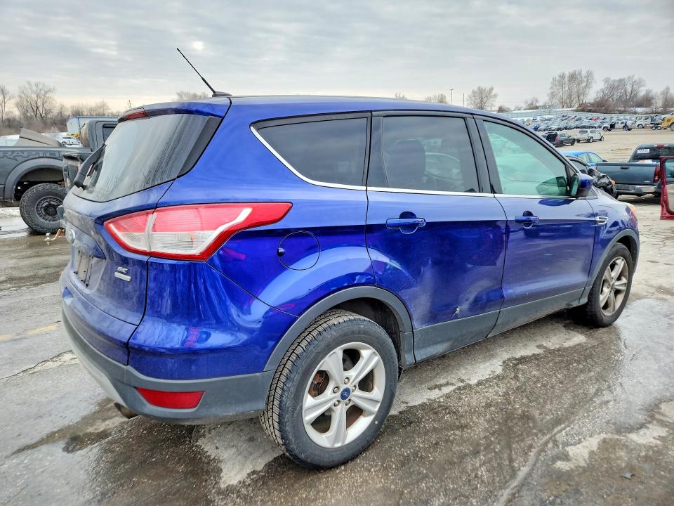 Photo 3 from auction – 2015 FORD ESCAPE with VIN 1FMCU9GX9FUA46027