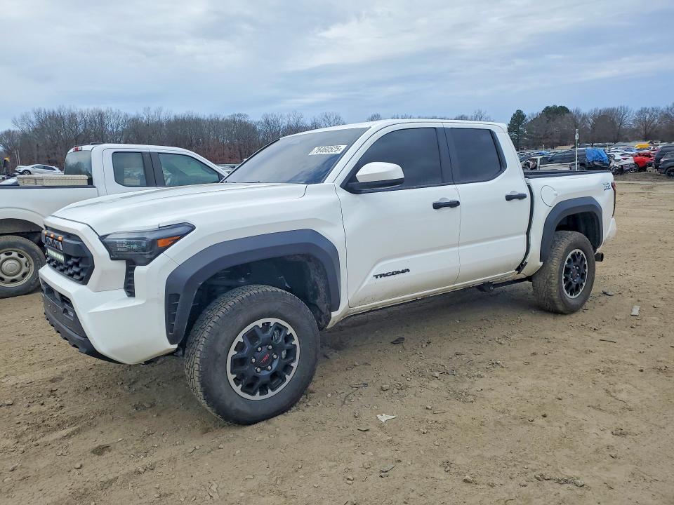 TOYOTA TACOMA 2025 with VIN 3TMLB5JN2SM091724 - Photo from auction