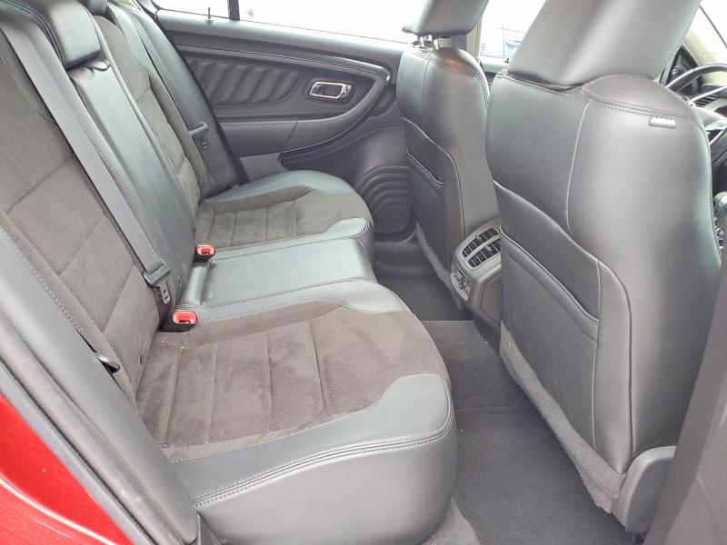Photo 10 from auction – 2010 FORD TAURUS SHO with VIN 1FAHP2KT5AG140366