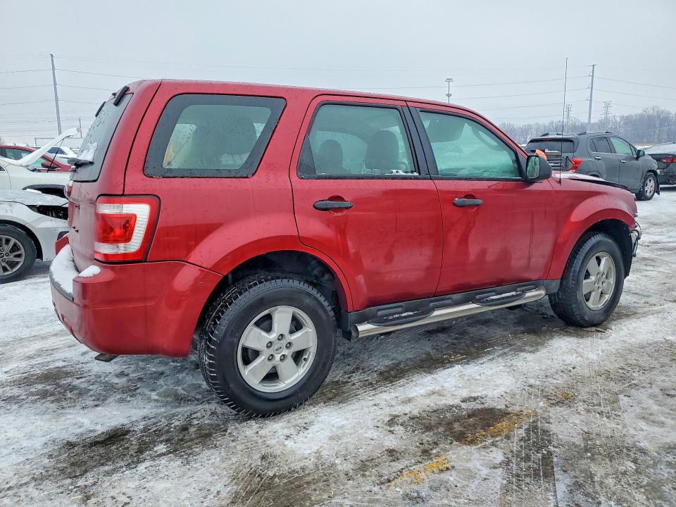 Photo 3 from auction – 2012 FORD ESCAPE with VIN 1FMCU0C72CKC77974