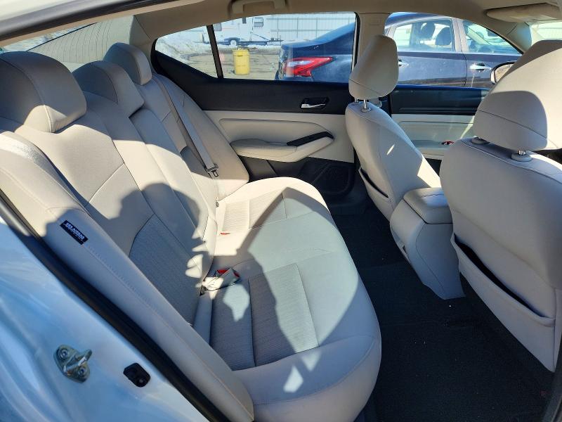 Photo 10 from auction – 2019 NISSAN ALTIMA with VIN 1N4BL4BV3KC133617