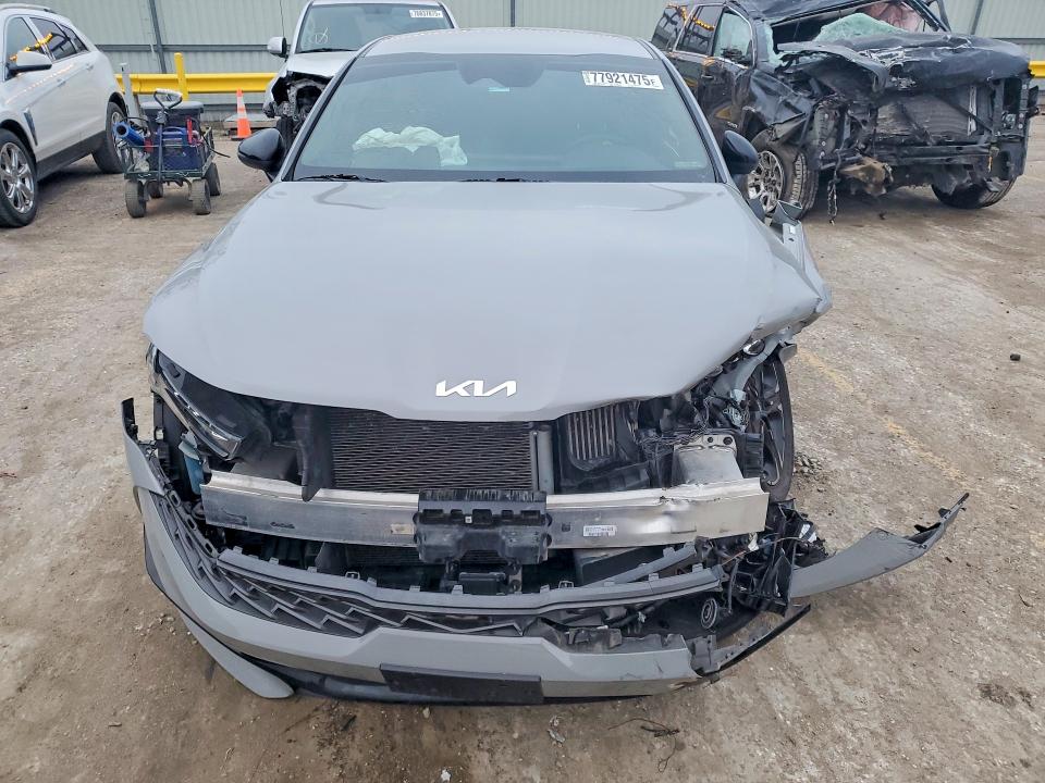 Photo 5 from auction – 2023 KIA K5 with VIN 5XXG64J27PG174953