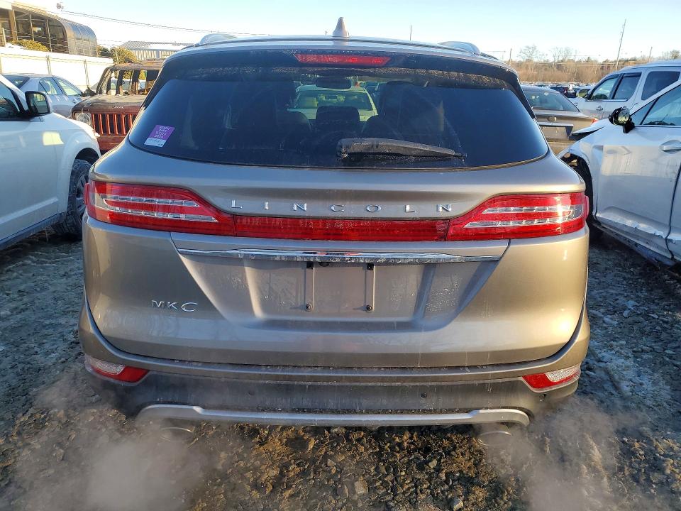 Photo 6 from auction – 2019 LINCOLN MKC with VIN 5LMCJ3D92KUL44194