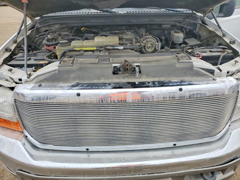 Photo 12 from auction – 2000 FORD EXCURSION with VIN 1FMSU43F7YEB89180