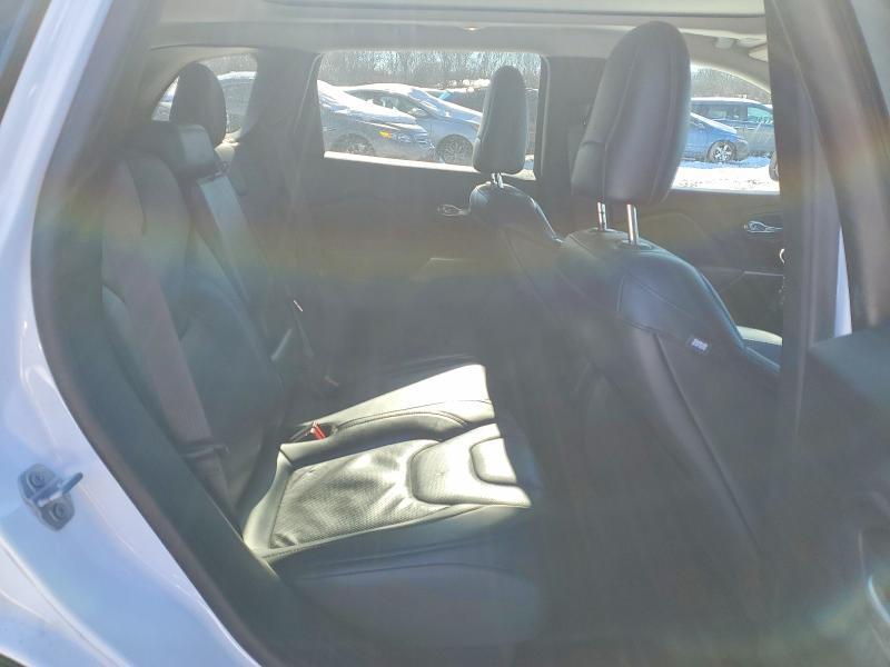 Photo 11 from auction – 2019 JEEP CHEROKEE with VIN 1C4PJMDX3KD476670