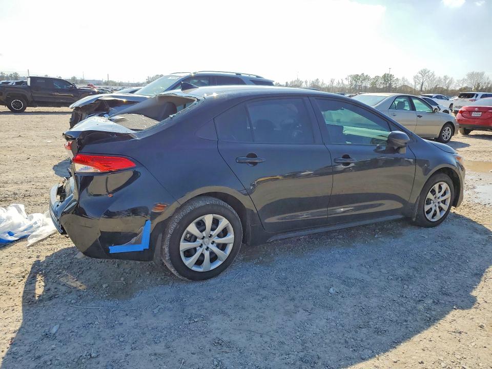 Photo 3 from auction – 2026 TOYOTA COROLLA with VIN 5YFB4MDE2TP403871