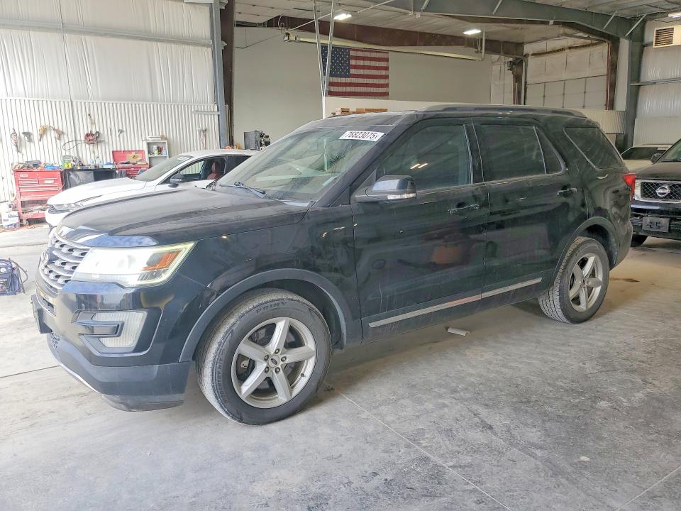 FORD EXPLORER X 2017 مع رقم تعريف المركبة 1FM5K8D89HGB23096 - صورة من المزاد