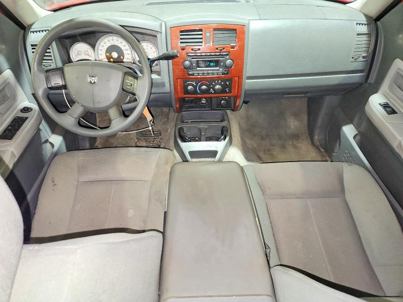 Photo 8 from auction – 2005 DODGE DAKOTA with VIN 1D7HW48N45S236578