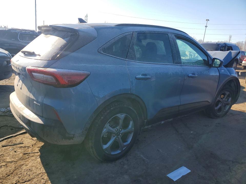 Photo 3 from auction – 2025 FORD ESCAPE with VIN 1FMCU9MN6SUA49075