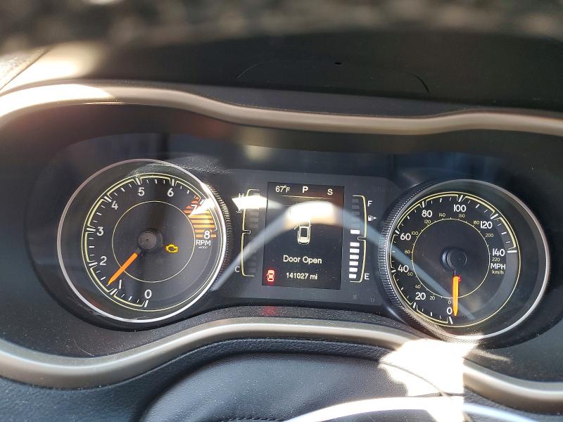 Фото 9 с аукциона – 2016 JEEP CHEROKEE с VIN 1C4PJLCS4GW108610