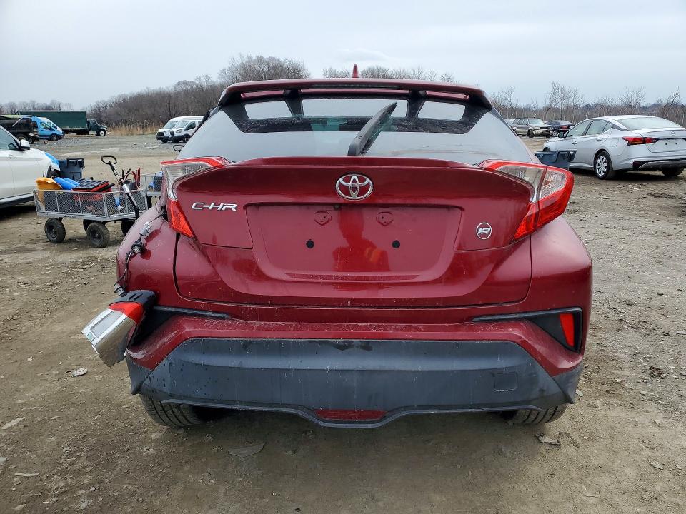 Photo 6 from auction – 2018 TOYOTA C-HR with VIN NMTKHMBX9JR058656