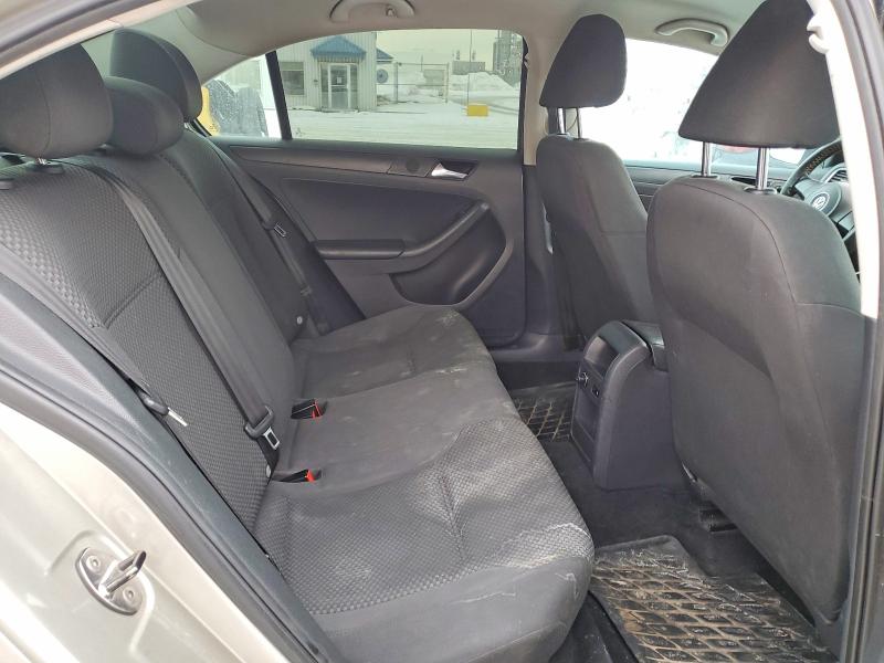 Photo 10 from auction – 2013 VOLKSWAGEN JETTA with VIN 3VW2K7AJ5DM305934