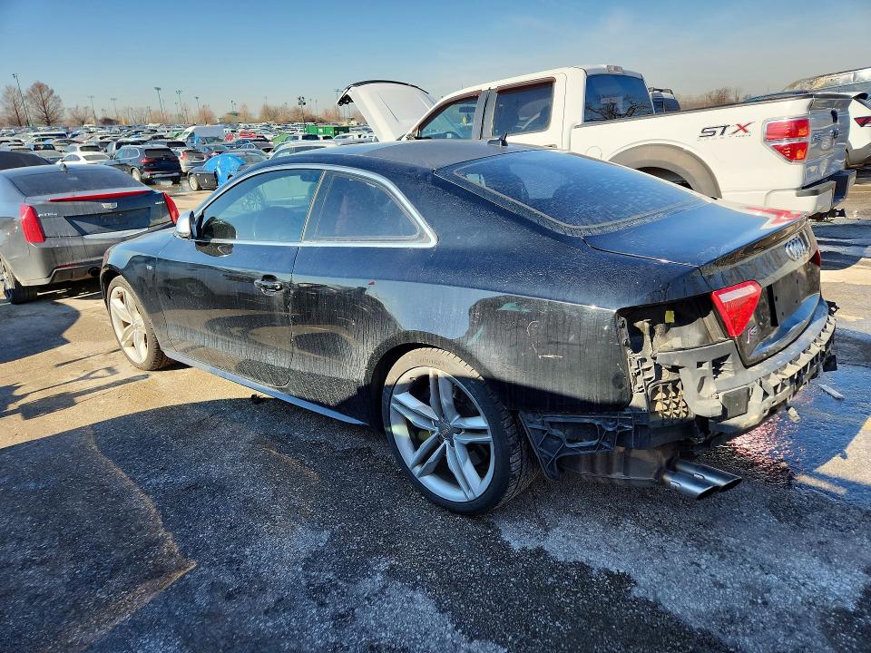 Фото 2 с аукциона – 2009 AUDI S5 с VIN WAURV78T49A031742