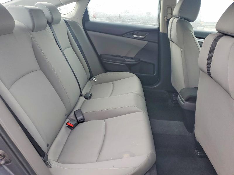 Zdjęcie 10 z aukcji – 2019 HONDA CIVIC LX z VIN 2HGFC2F64KH522820