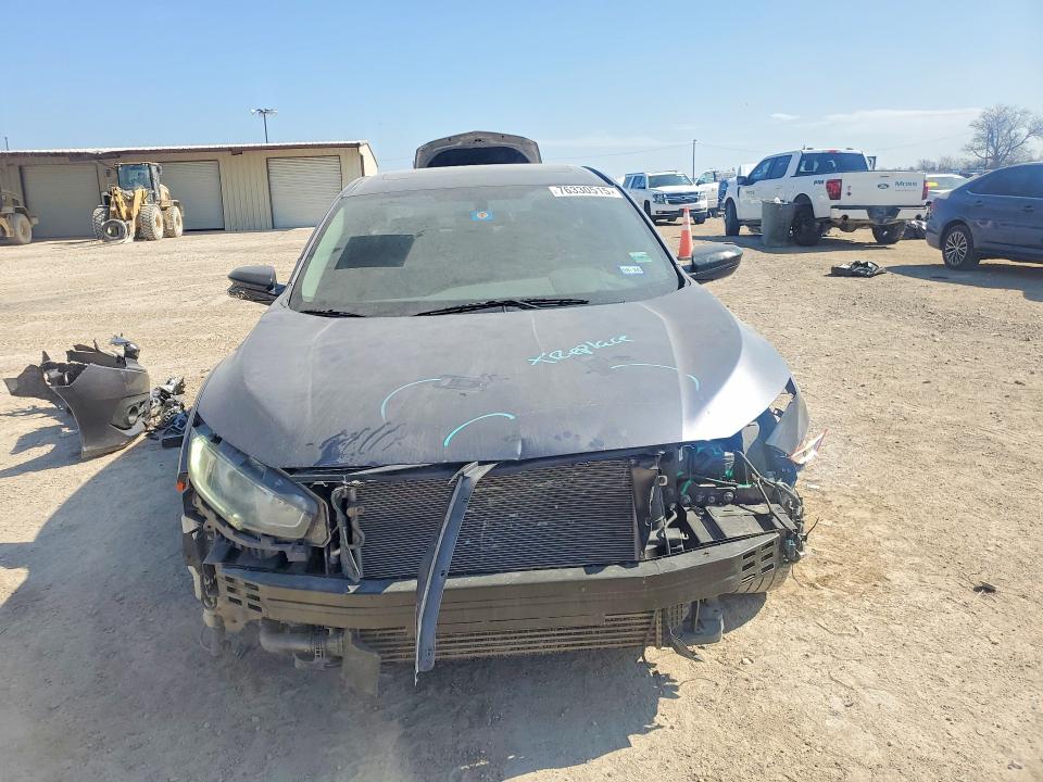 Photo 5 from auction – 2016 HONDA CIVIC with VIN 19XFC1F38GE028641