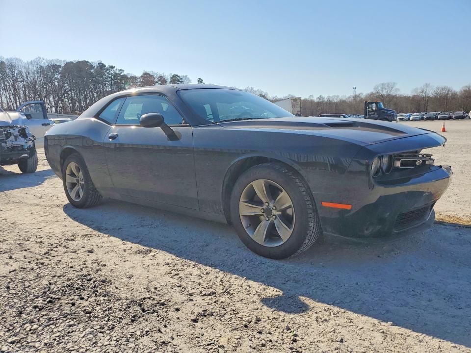 Photo 4 from auction – 2015 DODGE CHALLENGER with VIN 2C3CDZAG4FH804179
