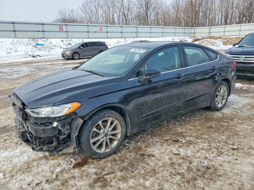 FORD FUSION SE 2020 with VIN 3FA6P0HD5LR219091 - Photo from auction