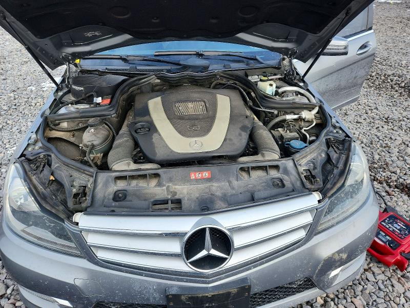 Photo 11 from auction – 2012 MERCEDES-BENZ C 300 4MAT with VIN WDDGF8BB2CR235743