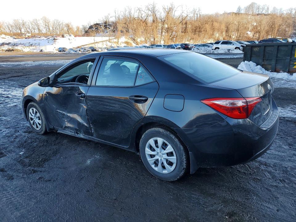 Photo 2 from auction – 2018 TOYOTA COROLLA with VIN 2T1BURHEXJC021169